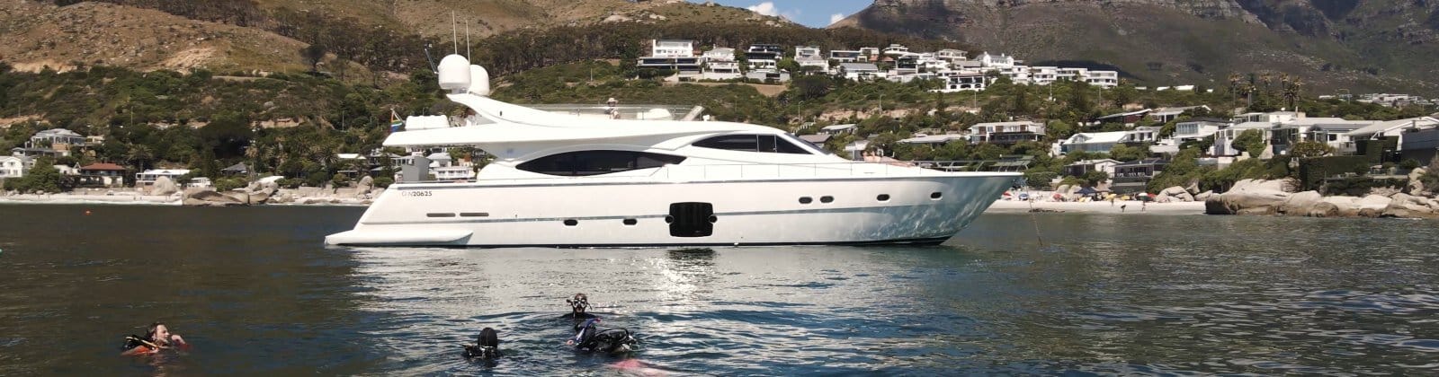 Boat trips Cape Town — motor yacht on the Atlantic Seaboard